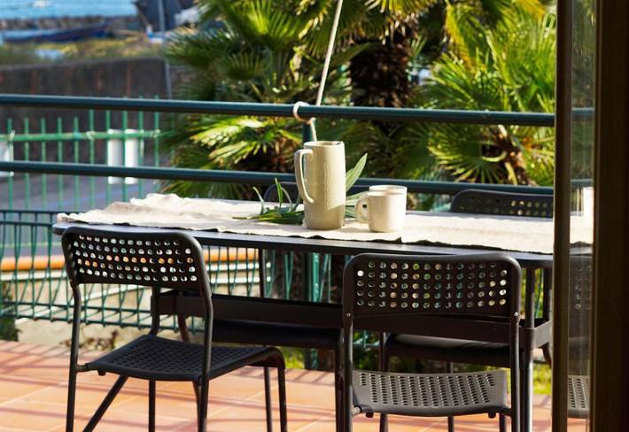 Appartamento per 5 persone, con piscina e panorama nonché giardino a Riposto
