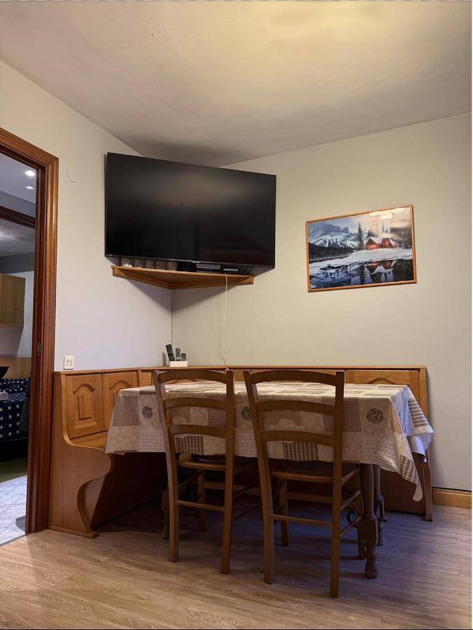 Gîte pour 4 personnes, avec balcon ainsi que piscine et vue dans Formigal - 2