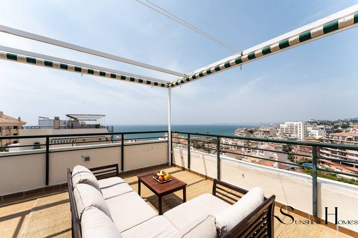 Loft voor 5 personen, met terras en uitzicht in Benalmádena