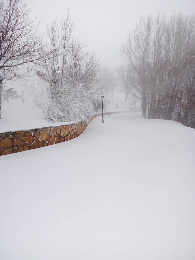 Apartamento entero, Three-Bedroom Apartment in Valdelinares, Provincia de Teruel