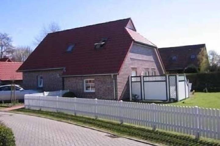 Ferienhaus für 7 Personen, mit Terrasse und Garten in Osteel