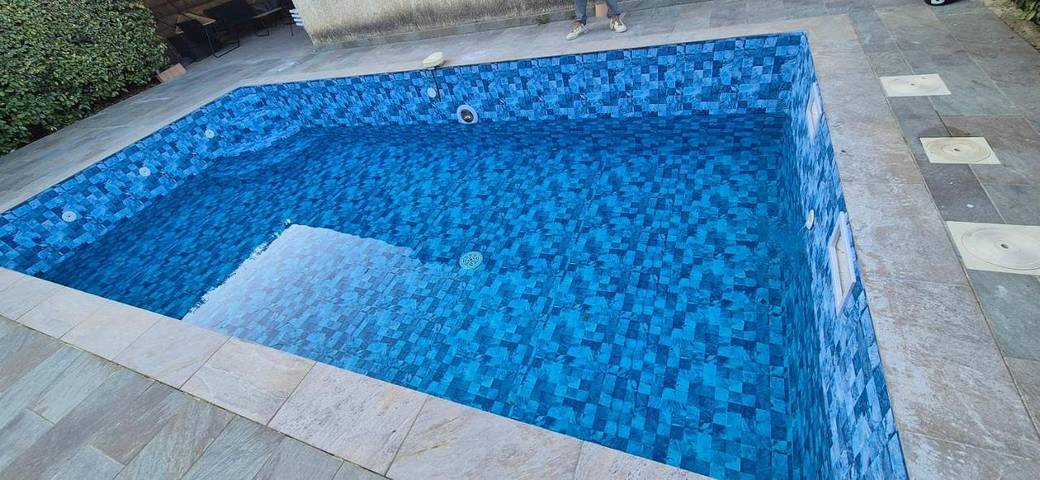 Casa de vacaciones para 8 personas, con Terraza y Piscina en Bages (Aude)