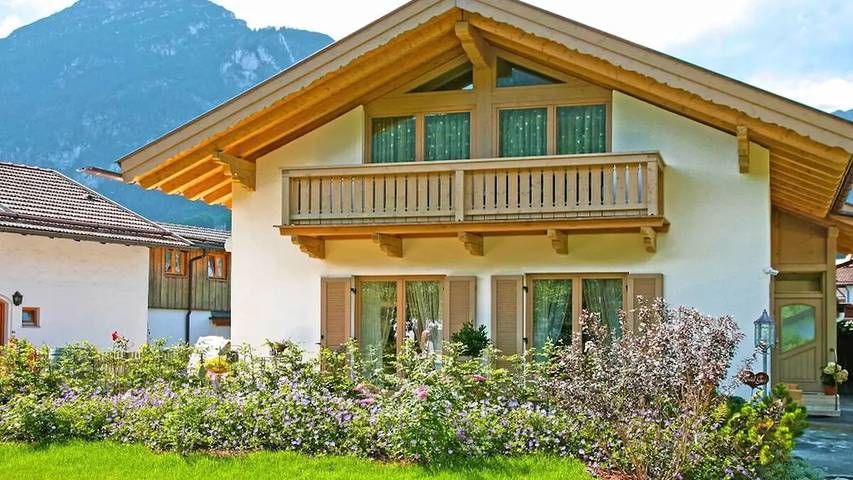 Ferienhaus für 2 Personen, mit Balkon und Garten