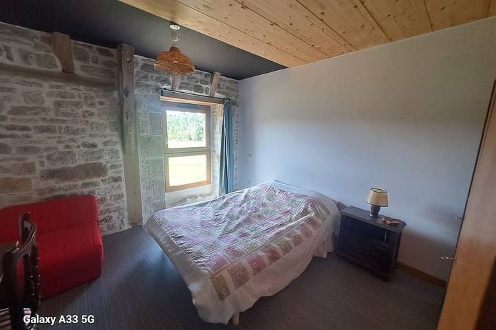 Location de vacances pour 6 personnes, avec jardin ainsi que balcon et piscine à Le Bourg - 2