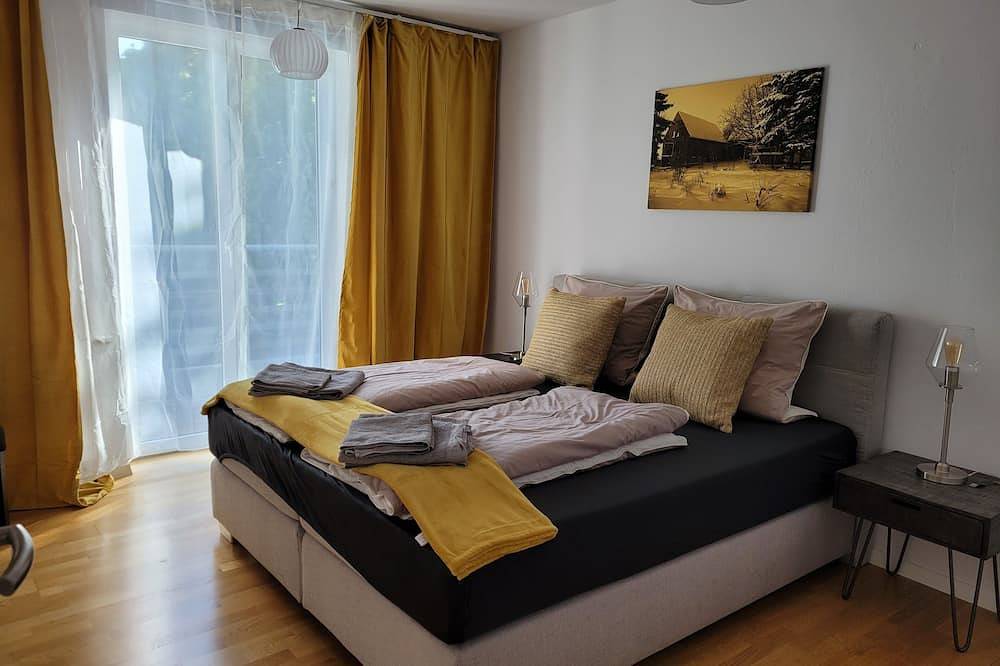 Ganze Wohnung, Modernes Loft mit großer Terrasse und kostenlosem Parkplatz in Pieschen (Dresden), Dresden