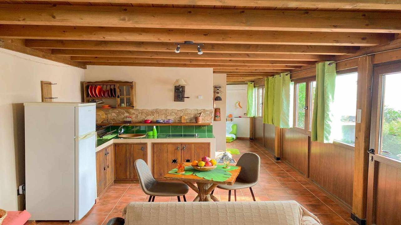 Ganze Wohnung, Casita Mis Chinijos con Jacuzzi o Minipiscina in La Asomada, Tías