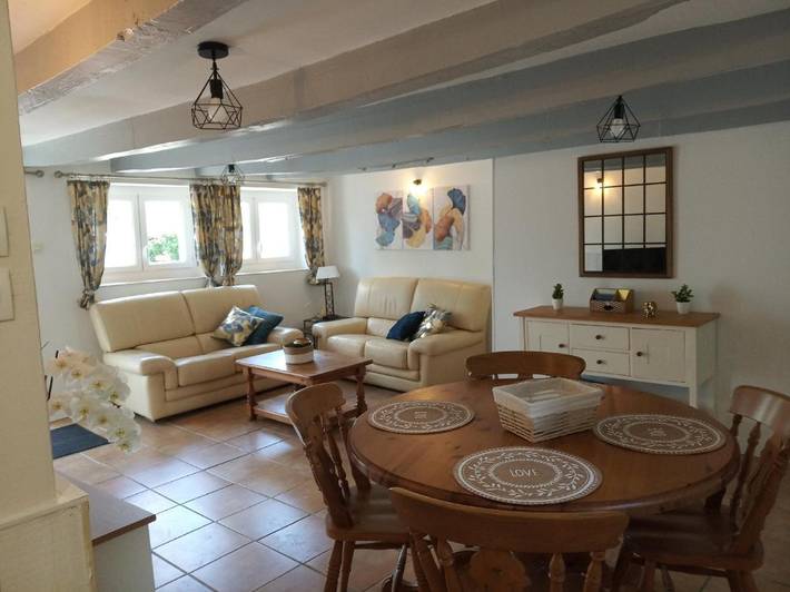Location de vacances pour 4 personnes, avec piscine et jardin à Pluméliau - 4