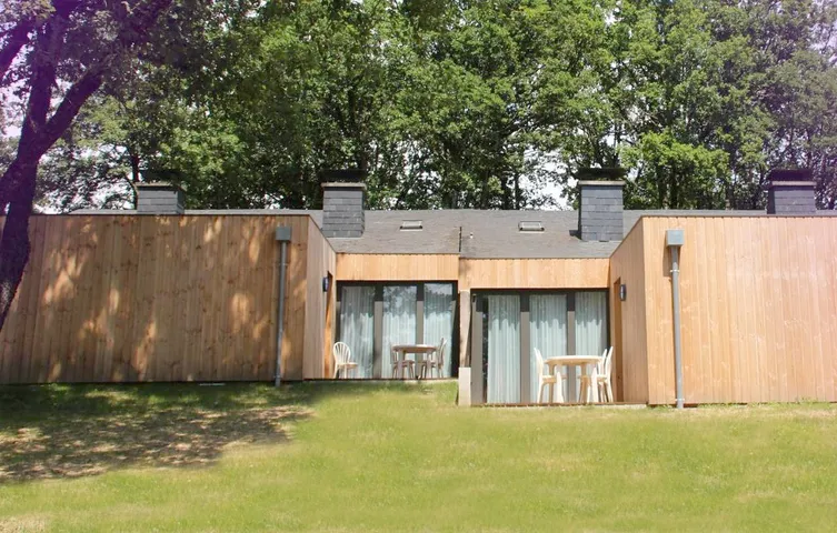Holiday village for 5 people, with sauna and terrace as well as pool, child-friendly - 1