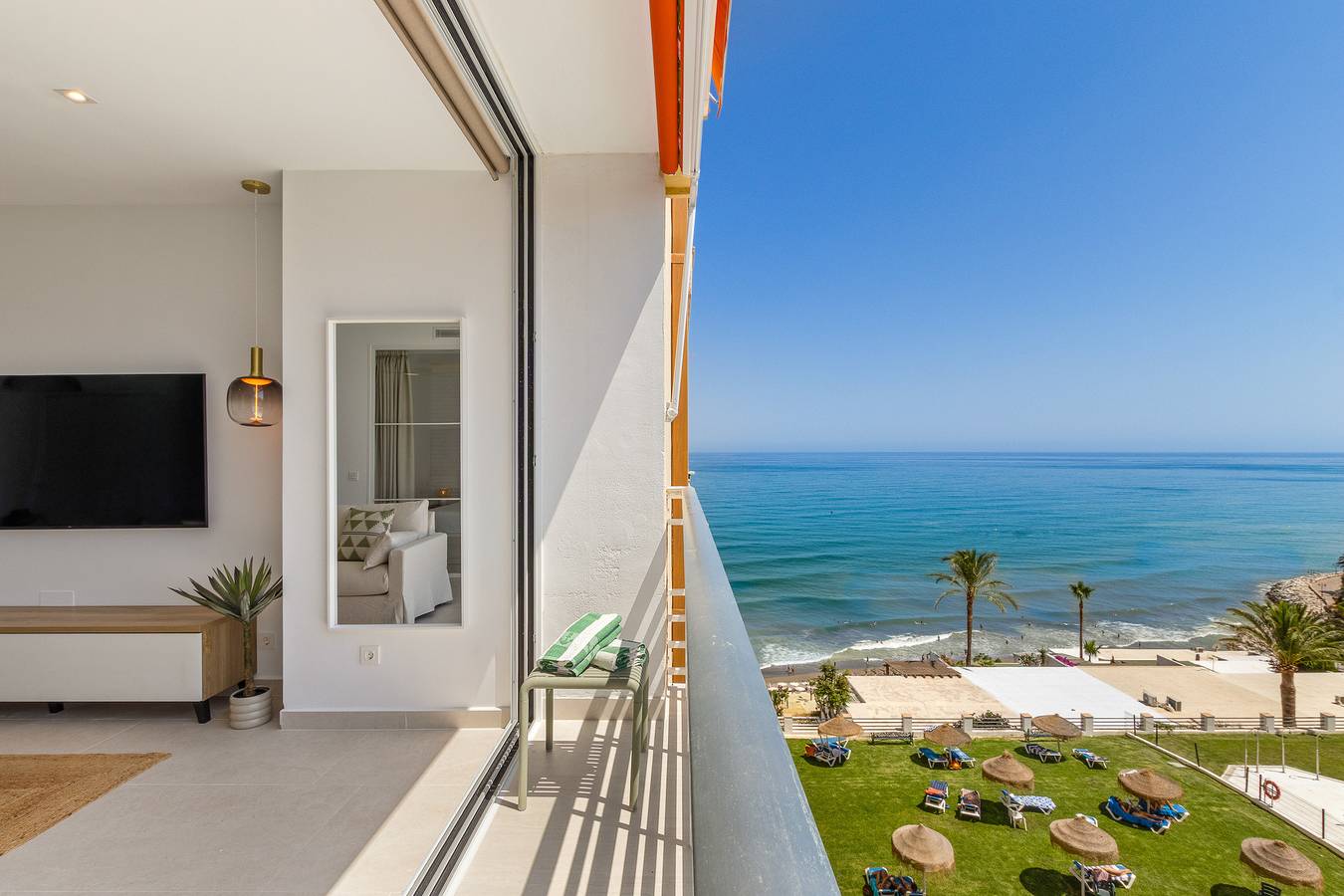 Hel leilighet, Ferieleilighet for 4 personer med balkong in Playa El Bajondillo, Torremolinos