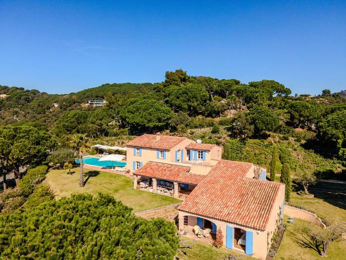 Villa pour 11 personnes, avec jardin à La Croix-Valmer - 2