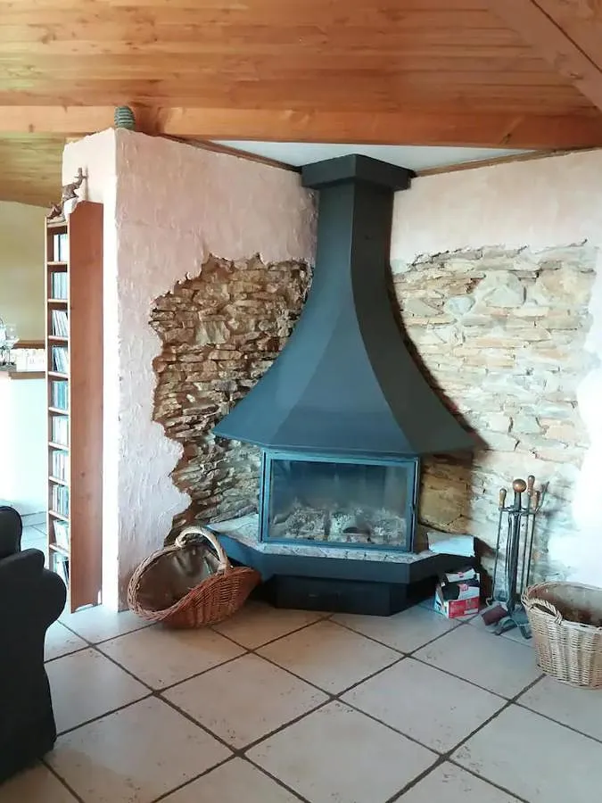 Chalet para 7 personas, con jardín y vistas además de terraza y piscina - 1