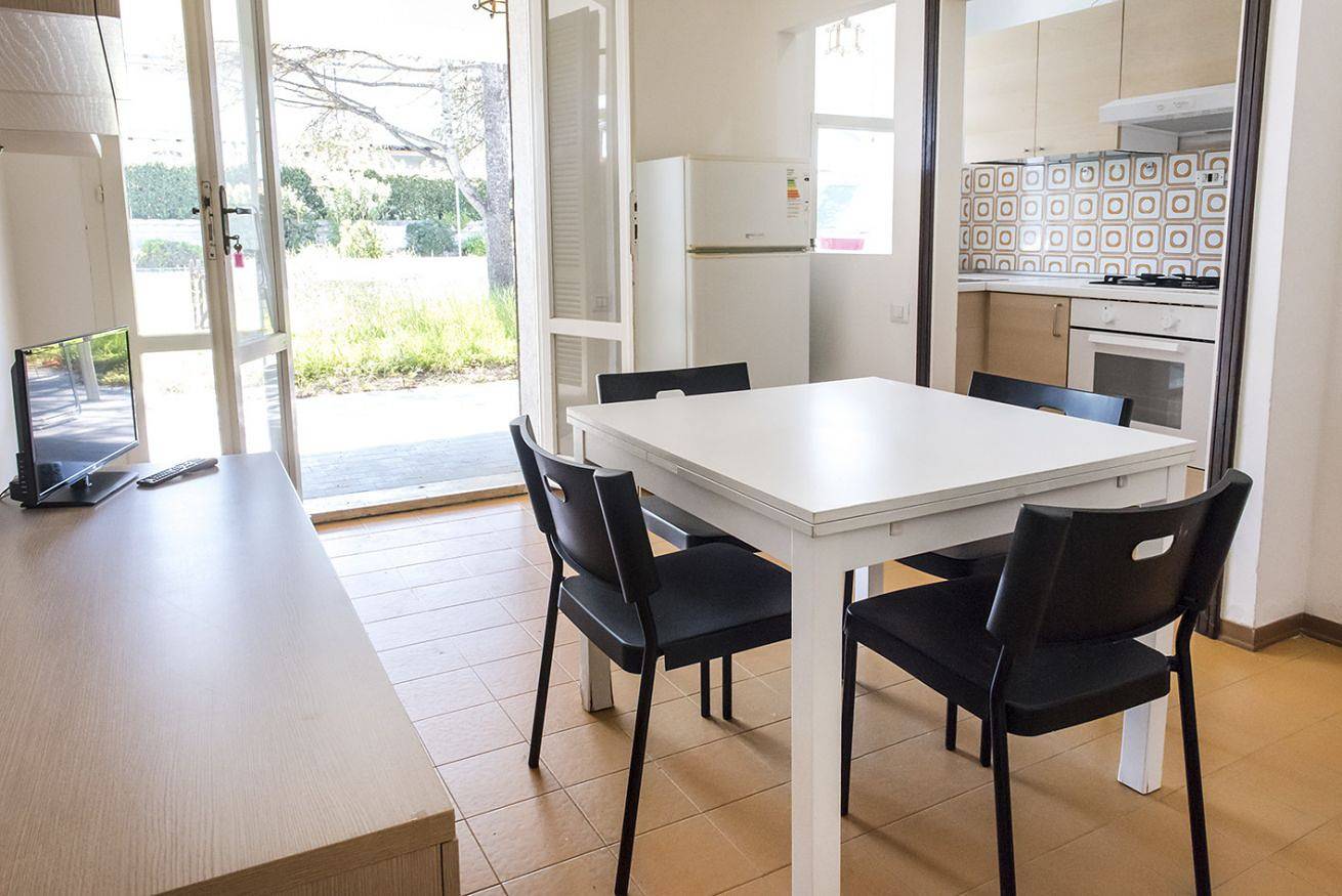 Ganze Wohnung, M050 - Marcelli, three-room apartment with garden 200 meters from the sea in Marcelli, Riviera del Conero