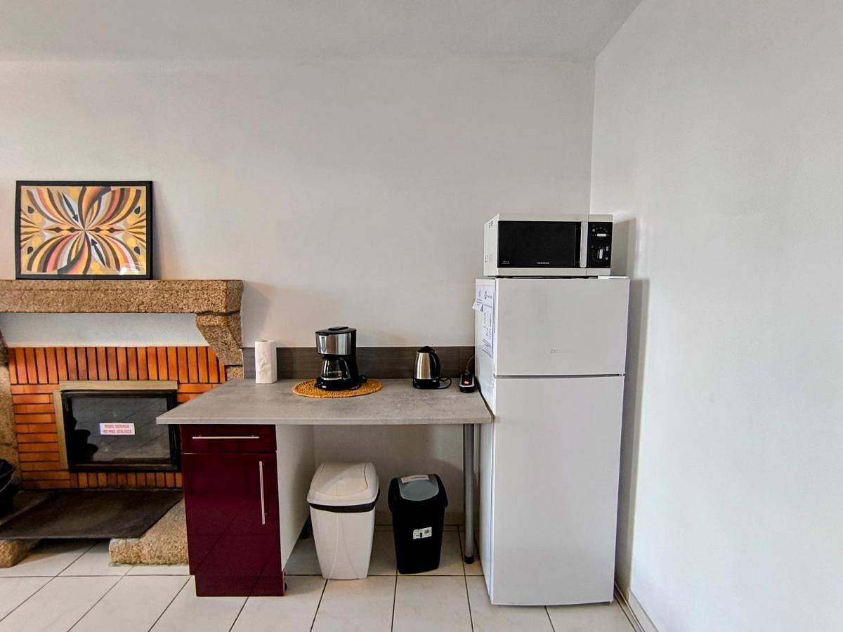Two-Bedroom House in Chambretaud, Vallée de la Loire