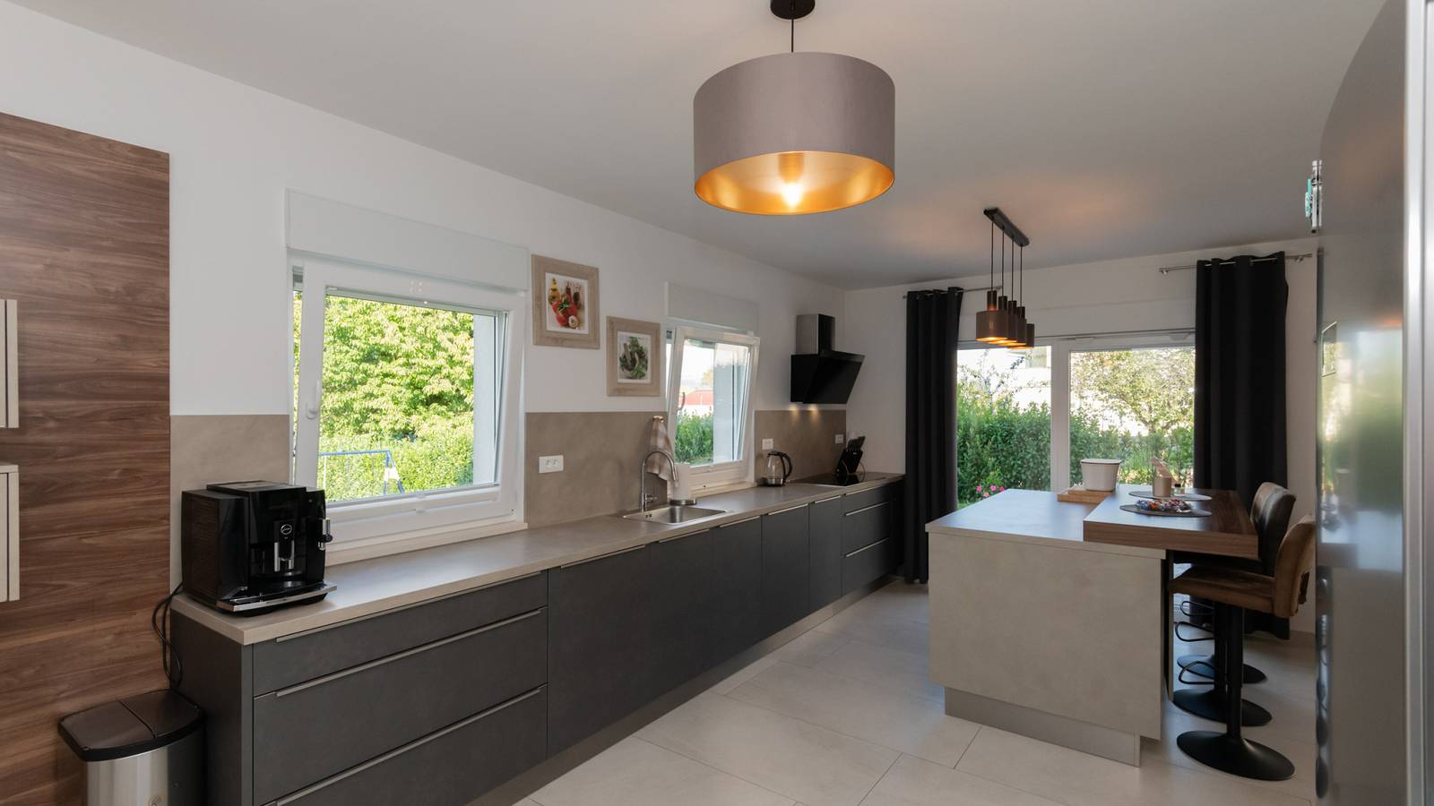 Villa Anteo-Split by Villas Guide in Dalmatinisches Zagora