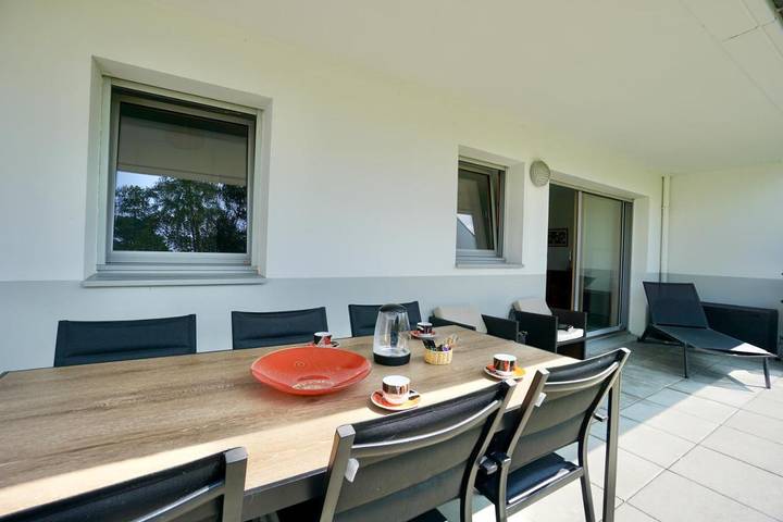 Gîte pour 2 personnes, avec terrasse et jardin dans Plage du Pérello - 4