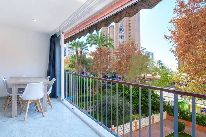 Gîte pour 6 personnes, avec jardin, adapté aux familles à Benidorm - 3