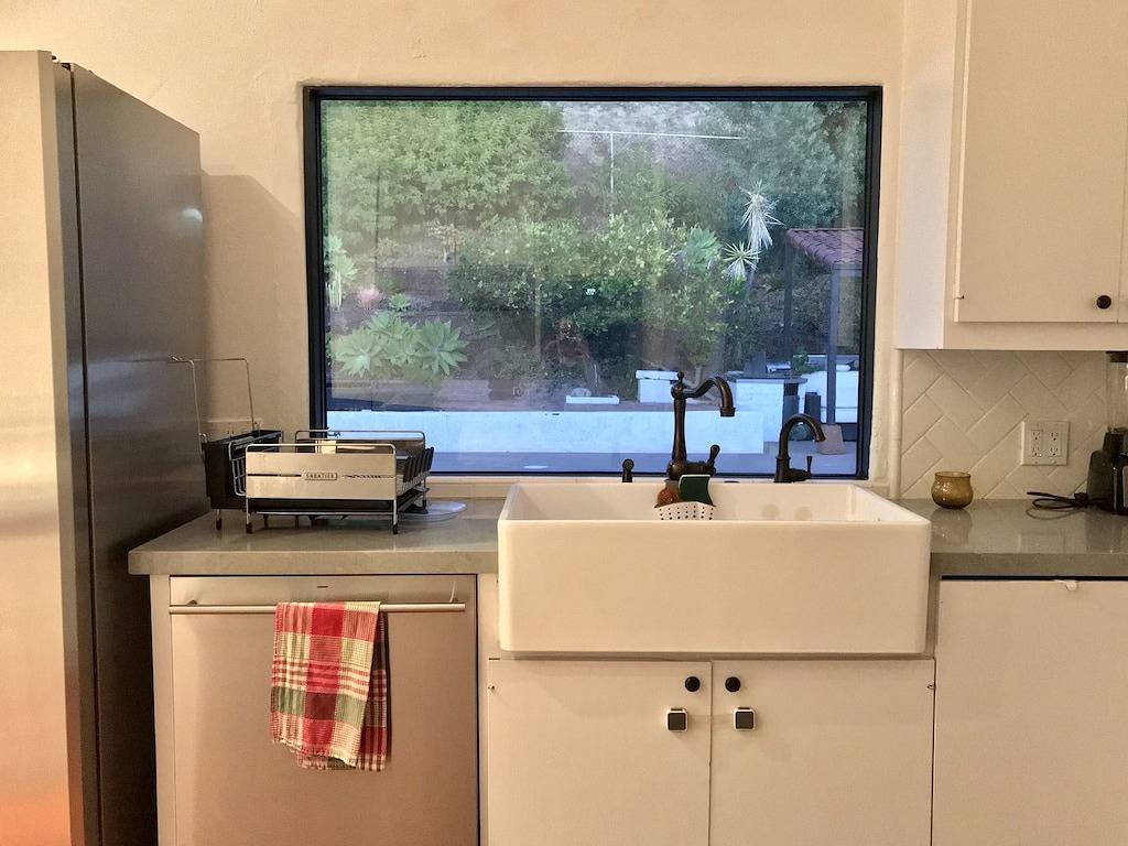 Panoramablick auf das Meer, Big Rock Mesa Spanisch 7 Zim Malibu Villa (2 Gebäude) in Malibu, Los Angeles County