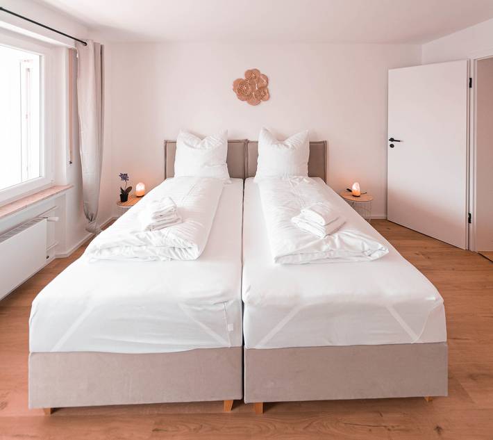 Ferienwohnung für 8 Personen, mit Balkon in Bad Ditzenbach