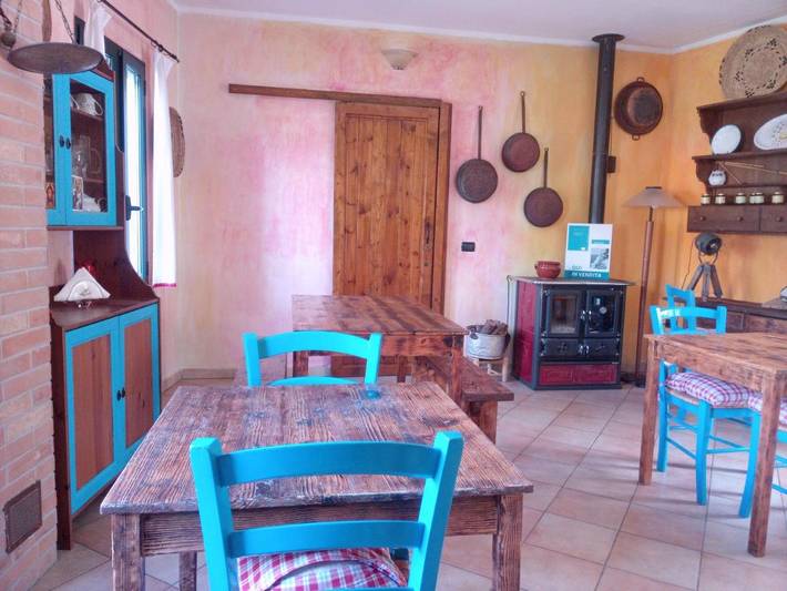 Gîte pour 3 personnes, avec vue et terrasse à Baunei - 4