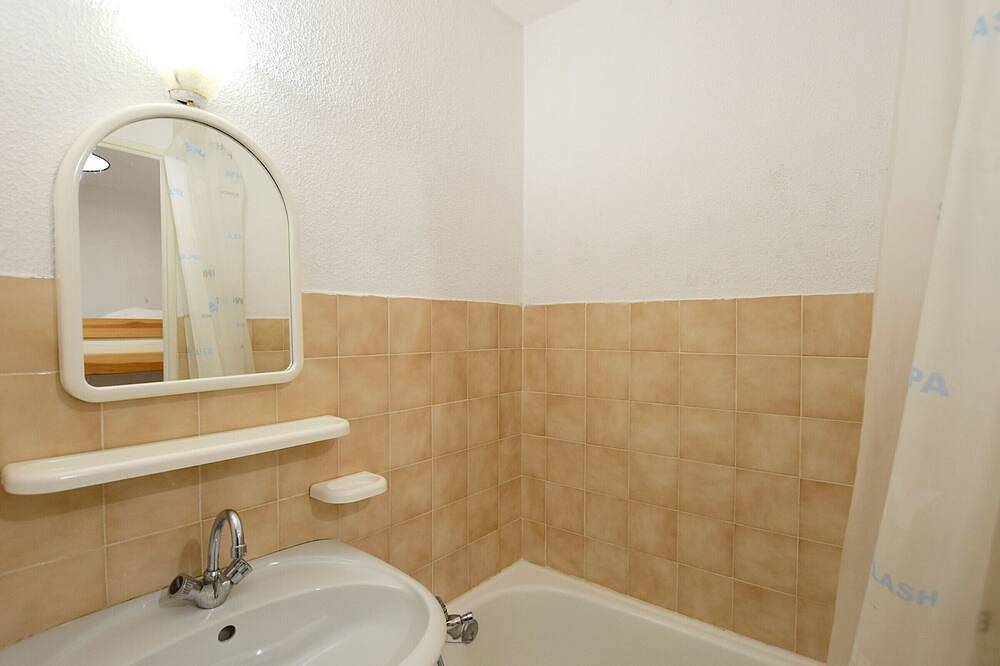 Apartamento entero, Apartamento acogedor cerca de pistas y senderos, admite mascotas in Bernex, Thonon-les-Bains region