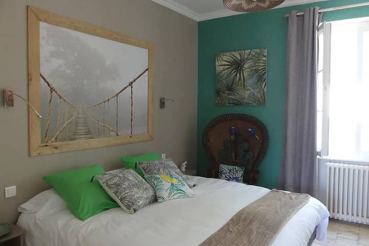 Location de vacances pour 15 personnes, avec jardin, animaux acceptés à Saint-Branchs - 2