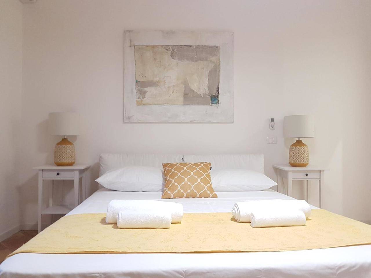Deluxe Double Room with Balcony in San Leone, Agrigente