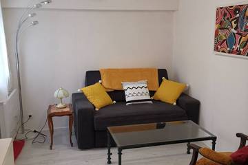 Gîte pour 4 personnes, avec terrasse à Melun