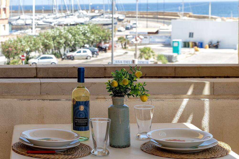 Apartamento entero, La Casa di Mimmo by Interhome in Porto Torres, Provincia de Sassari