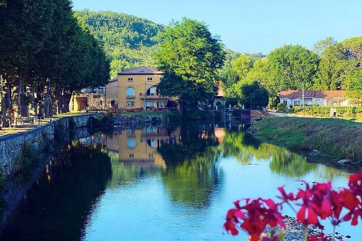 Gîte pour 6 personnes, avec piscine à La Bastide-sur-l'Hers