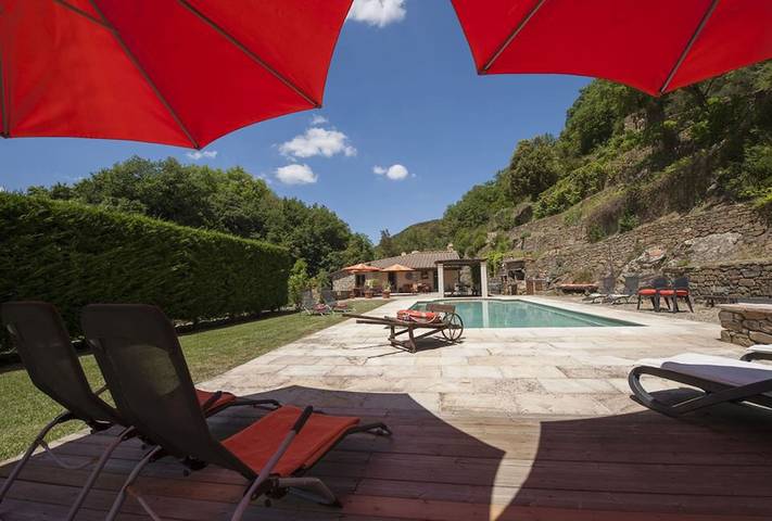 Villa voor 8 personen, with Balkon/Terras and Whirlpool as well as Tuin and Sauna in Greve In Chianti