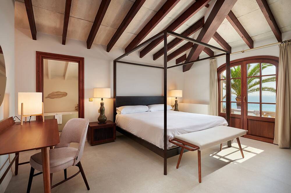 Wunderschöne Villa mit gepflegtem Garten, privatem Pool und Meerblick in Son Moll, Capdepera