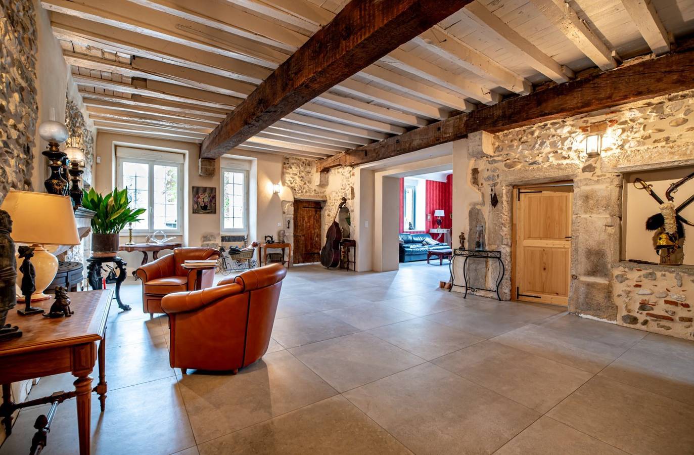 Chambres d'Hôtes le Domaine de la Pélissiere - chambre de la tour in Saint-Albin-de-Vaulserre, Région de La Tour-du-Pin