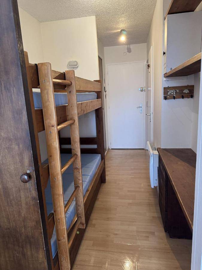 Gîte pour 4 personnes, avec vue à Enchastrayes - 3