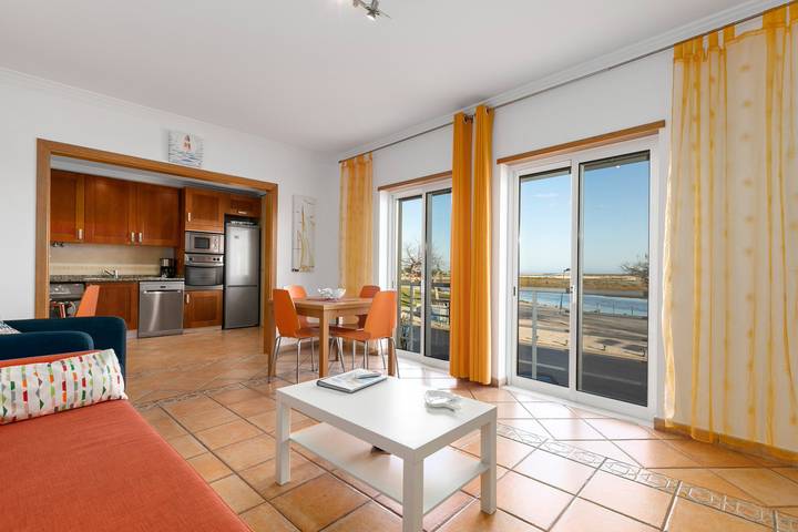 Appartement de vacances pour 6 personnes, avec balcon