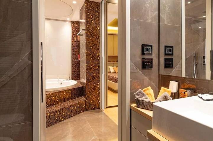 Ferienwohnung für 2 Personen, mit Balkon und Whirlpool in Pescara - 3