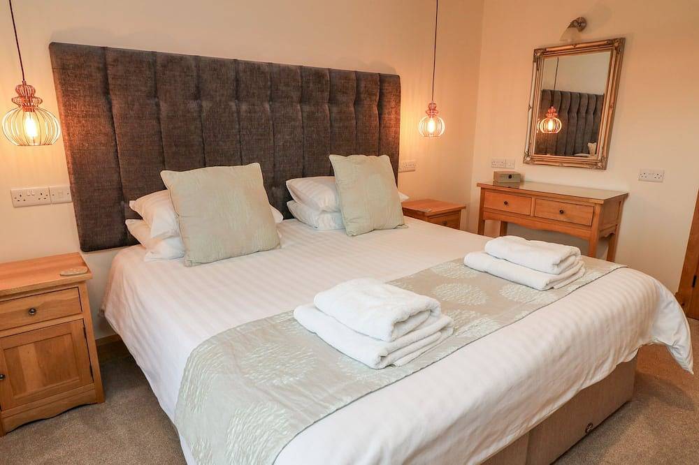 Coppa Hill Barn, family friendly, luxury holiday cottage in Ingleton in Yorkshire Dales National Park