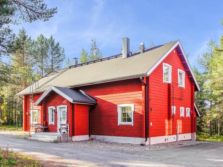 Hus för 21 Personer, med Bastu i Levi