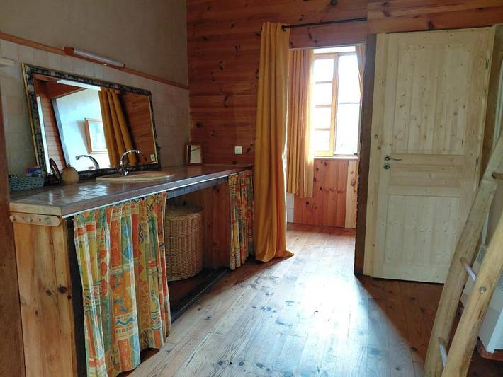 Location de vacances pour 2 personnes, avec jardin et vue à Moulis (Ariège) - 4