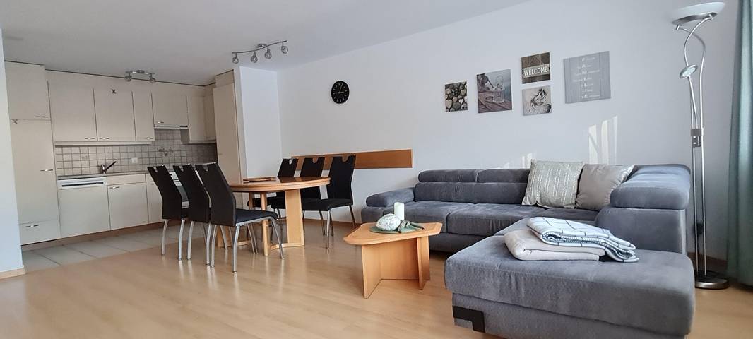 Ferienwohnung für 2 Personen, mit Balkon und Garten sowie Ausblick in Saas-Grund