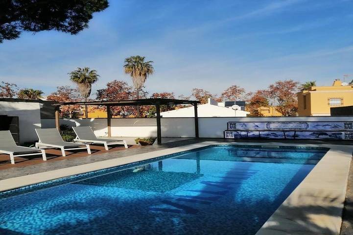 Villa for 6 people, with pool and garden as well as terrace - 1