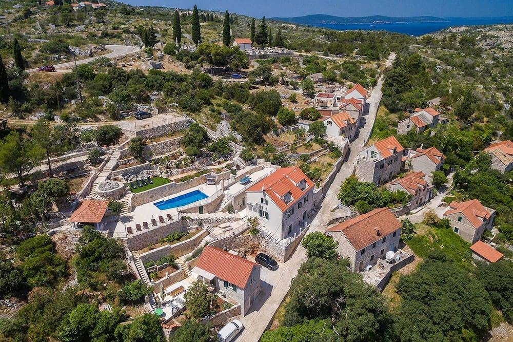 Tolles Haus in Lozisca mit Wlan in Milna, Brac