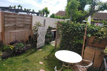 Location de vacances pour 6 personnes, avec jardin dans Plages des Cabanes de Fleury