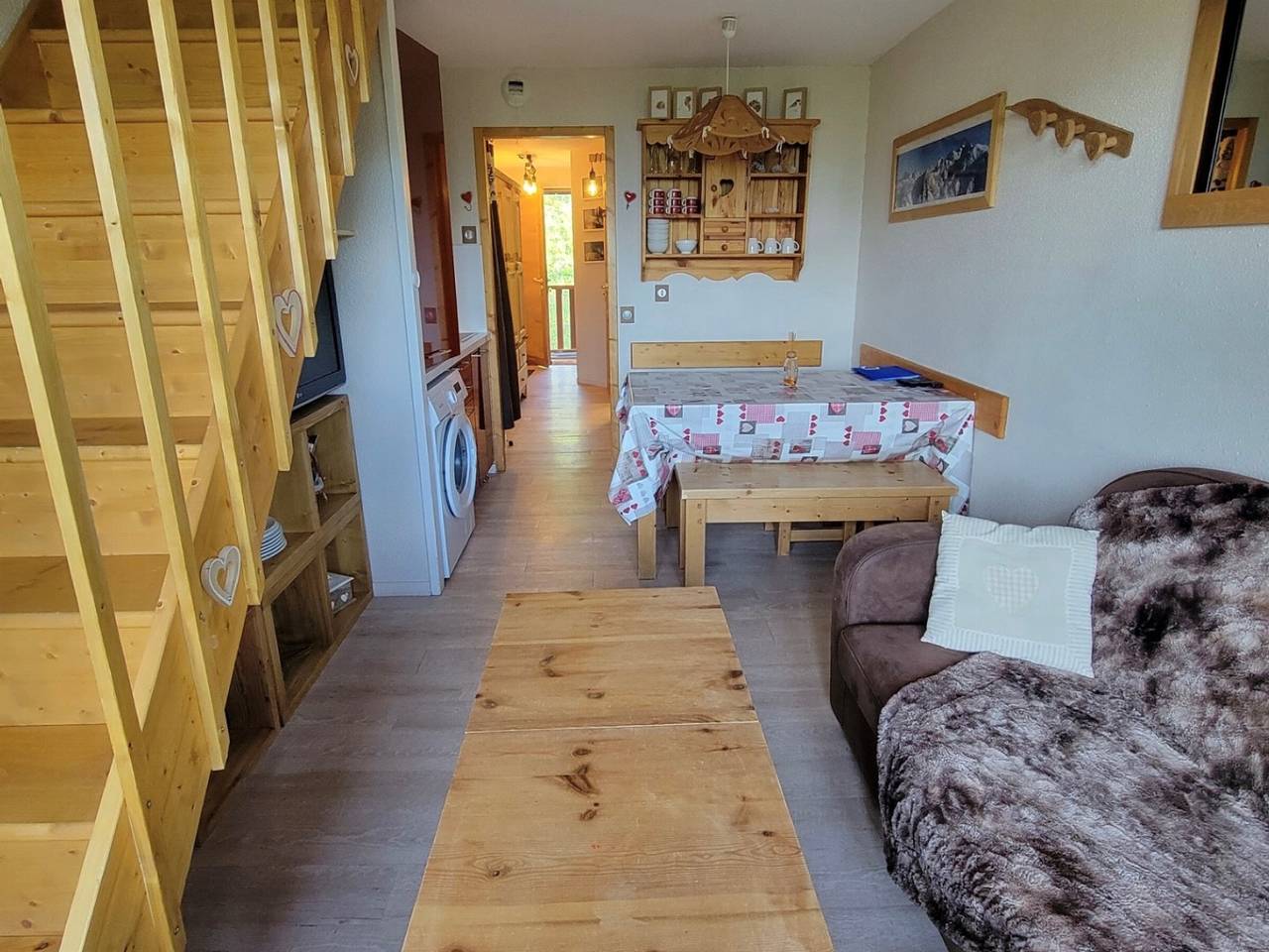 Appartement entier, Duplex rénové 3P+cabine 6 pers, balcon, vue Mont Blanc in La Plagne, Bellentre