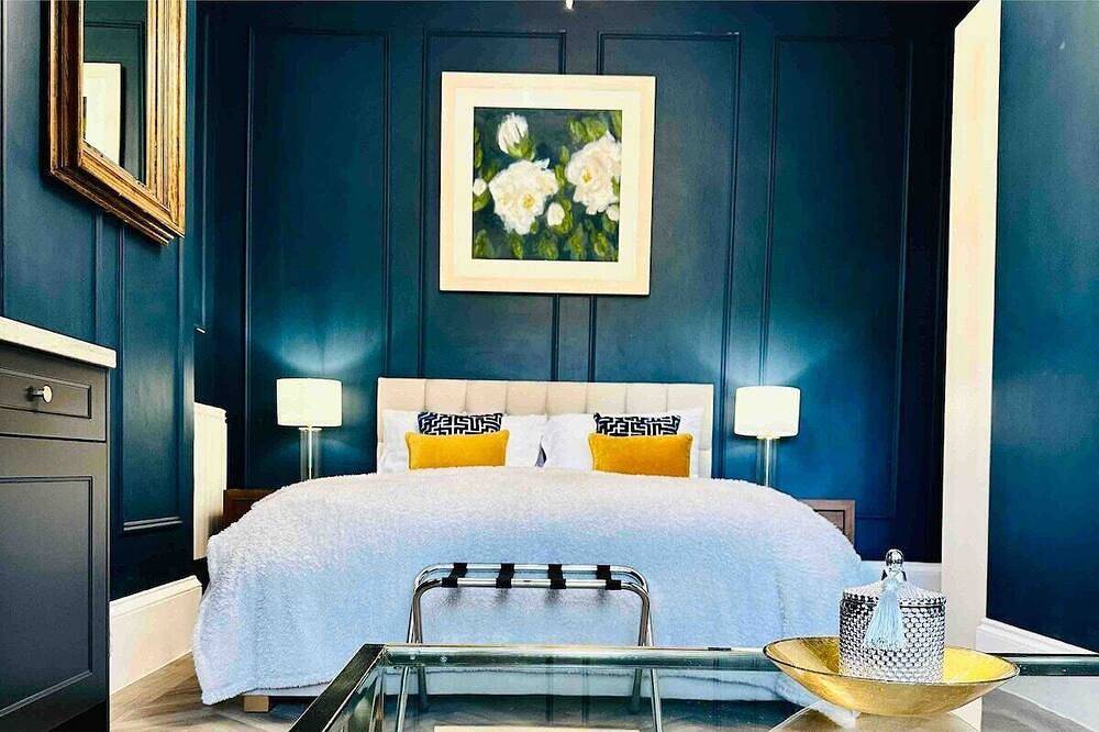 Entire apartment, Eden - Sunshine Suite On The Beach in Parish of Saint Helier, Jersey