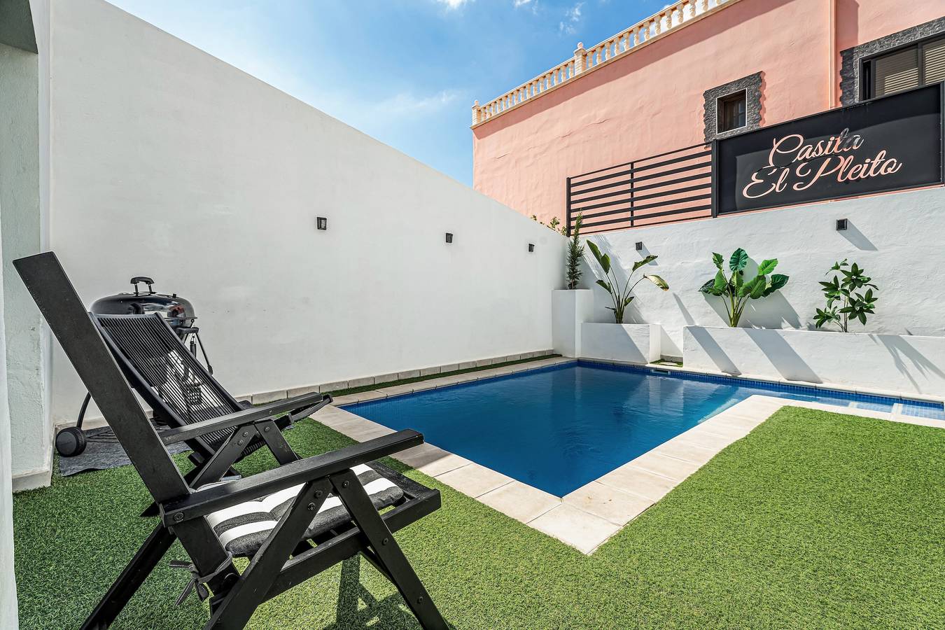 Vacation Home 'El Pleito' with Private Pool, Private Terrace and Wi-Fi in Aroba, Candelaria