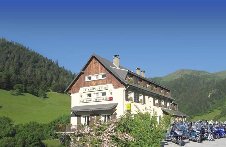 Hôtel pour 2 personnes, avec jardin ainsi que terrasse et vue à Bourg-d'Oueil