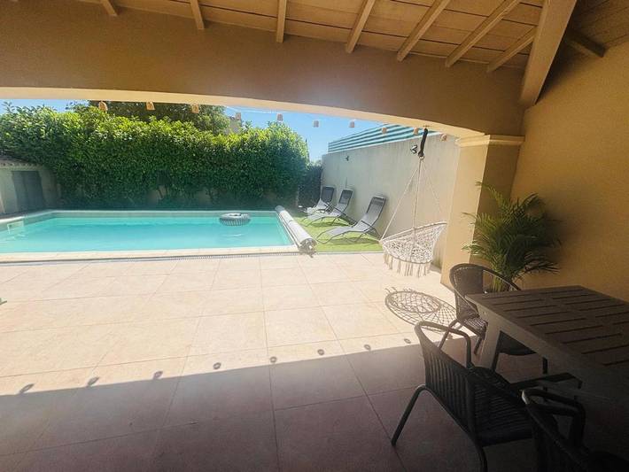 Chalet para 10 personas, con piscina y terraza - 1