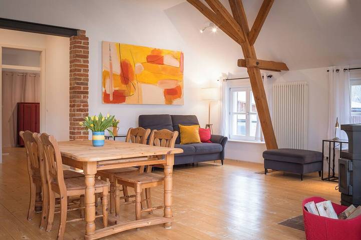 Ferienhaus für 7 Personen, mit Terrasse und Garten - 1