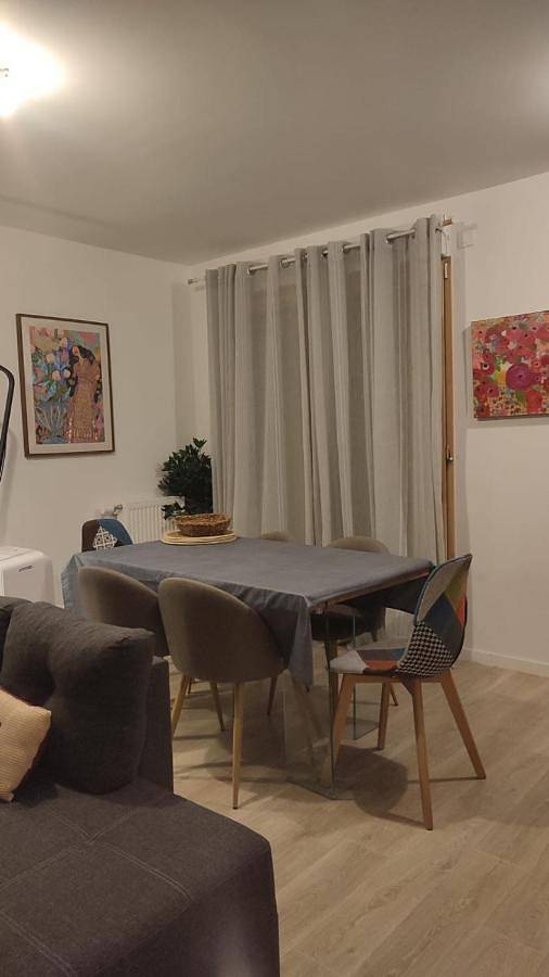 Gîte pour 5 personnes, avec balcon à Pierrefitte-sur-Seine - 4