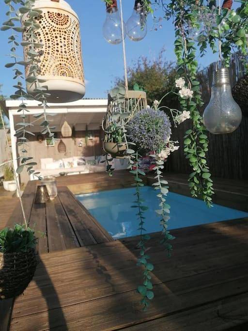 Maison de vacances pour 3 personnes, avec piscine et jacuzzi